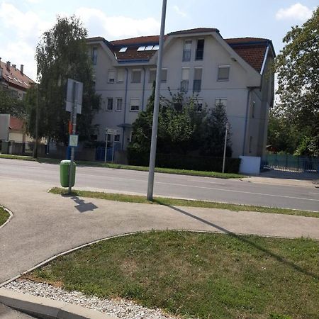 Napko Apartman Šoproň Exteriér fotografie