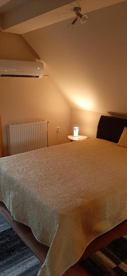 Napko Apartman Šoproň Exteriér fotografie